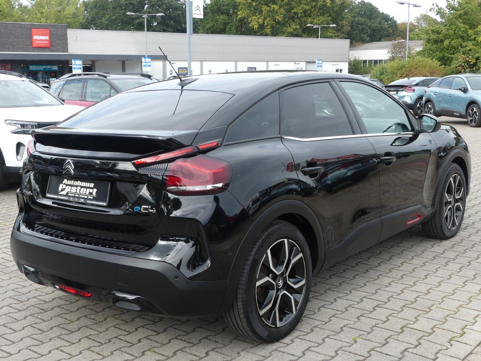 Citroën ë-C4 Shine 136 inkl. Winterkompletträder