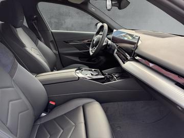 صورة مصغرة 11 لـ 2026 BMW I5
