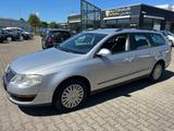 Volkswagen Passat Variant Trendline 1.9 /Klima / SHZ - gebrauchte VW Passat Variant aus dem Jahr 2007