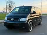 Volkswagen VW T5 2.5 TDI Multivan/AHK/TEMPOMAT/19 Zoll - Volkswagen LT aus 2006