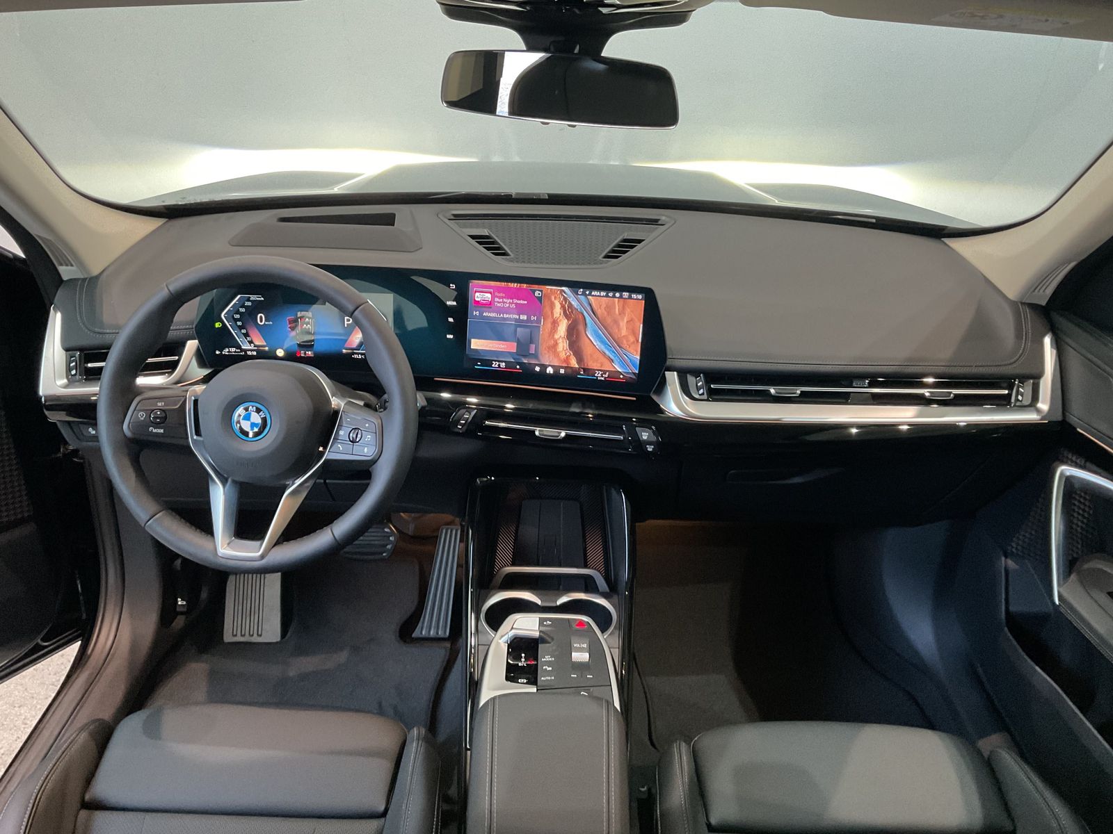Fahrzeugabbildung BMW X1 xDrive25e Anhängerkupplung, Head-Up xLine