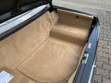 Mercedes-Benz W 107 560 sl - Mercedes-Benz 560 aus 1989: 560sl