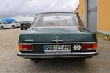 Mercedes-Benz W115 220/8 Traumzustand*Wertgutachten*Garage* - Mercedes-Benz 220: W220