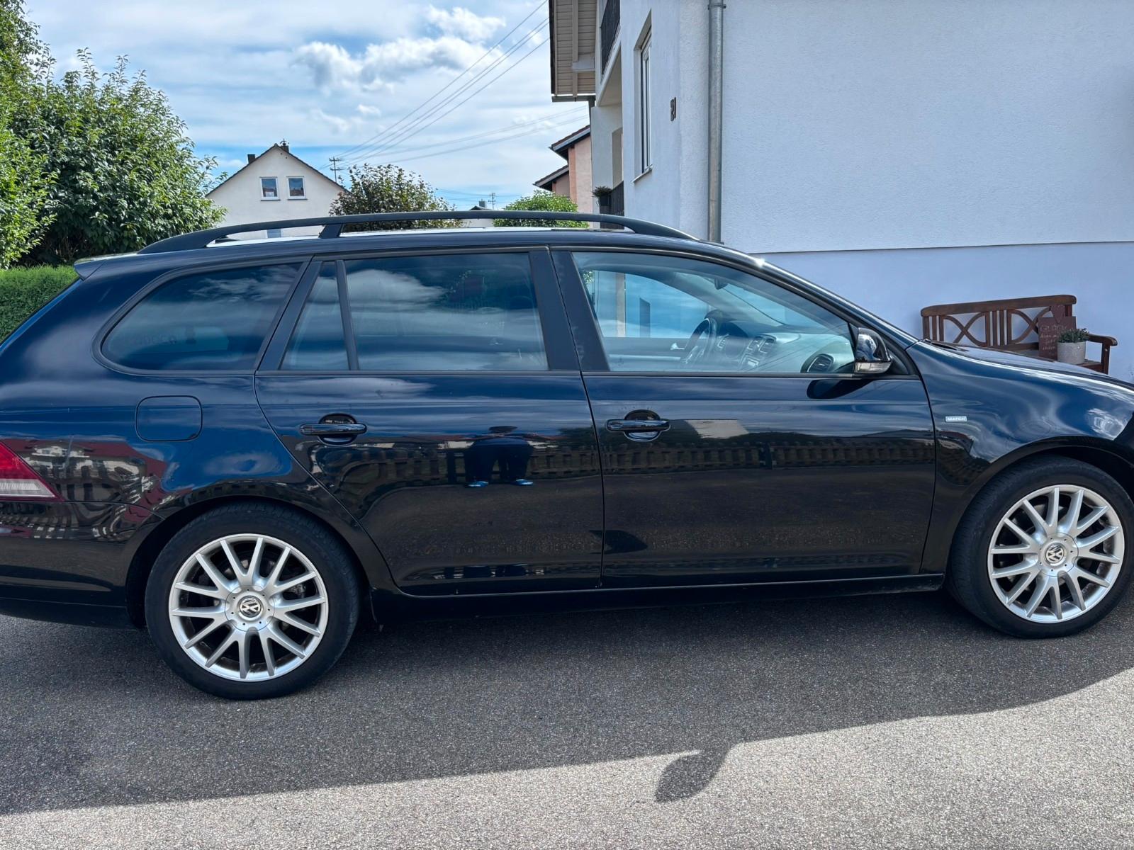 Volkswagen Golf 2012 — photo 8