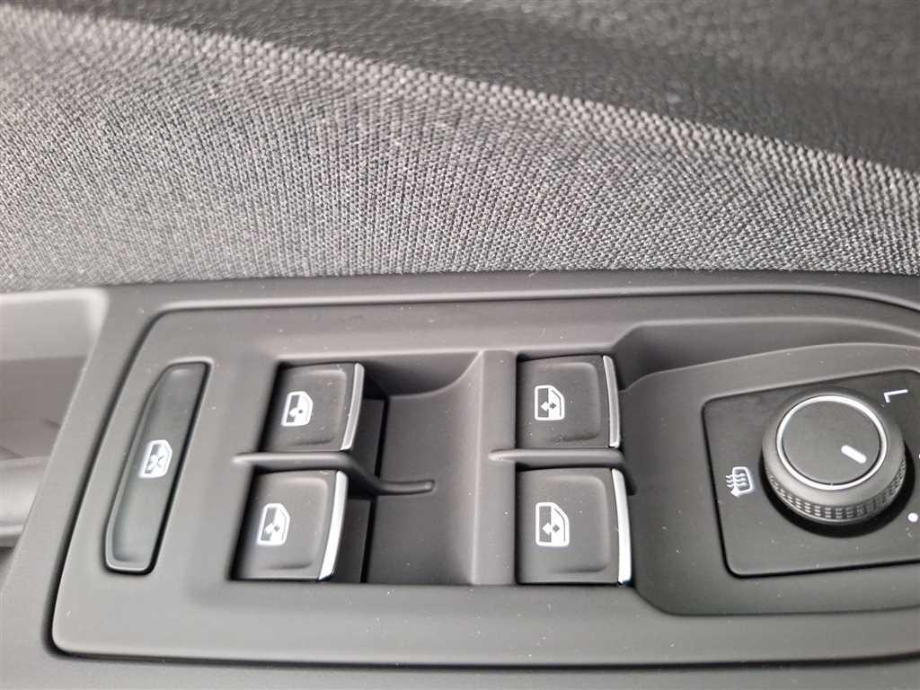 Volkswagen Golf Variant Life 1.0 TSI Navi Winterpaket ACC, миниатюра 15