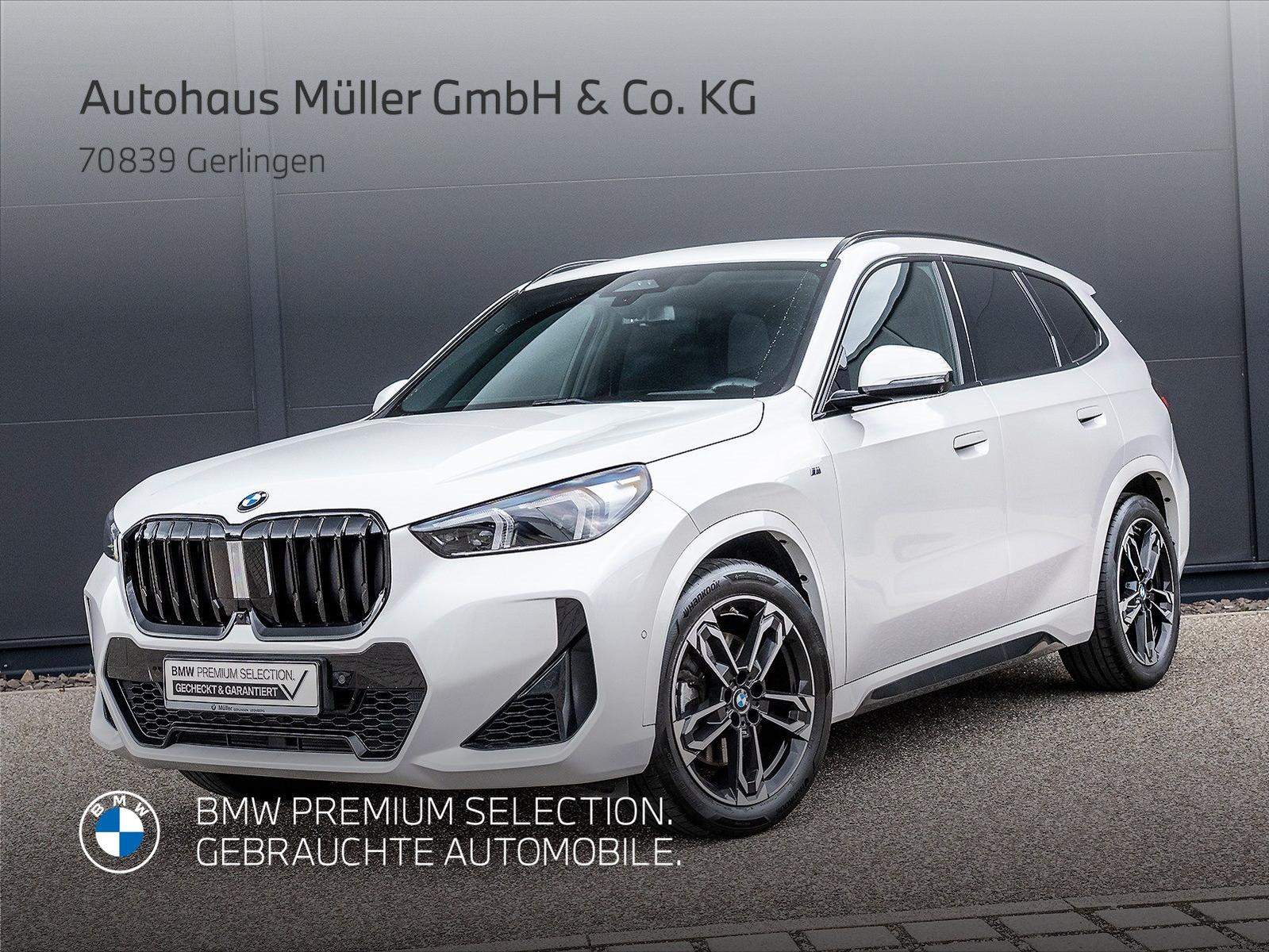BMW X1 xDrive23i M Sportpaket HUD AHK 360° DAB LED