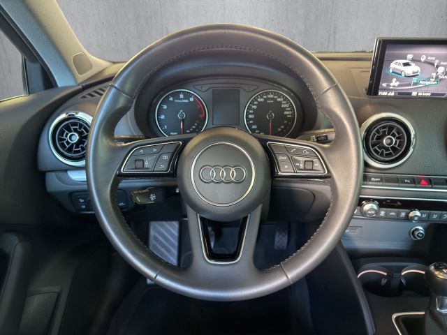 A3 1.5 TSI Sportback/Xenon/SHZ7GJR/PDC/Navi