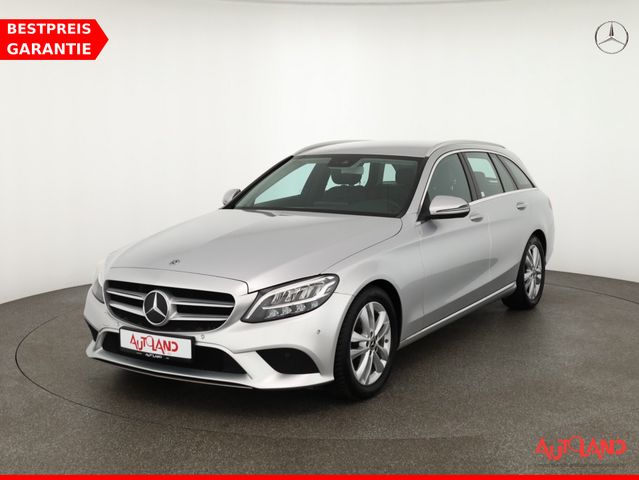 Mercedes-Benz C220 d T Aut. LED Navi Sitzheizung Kamera PDC