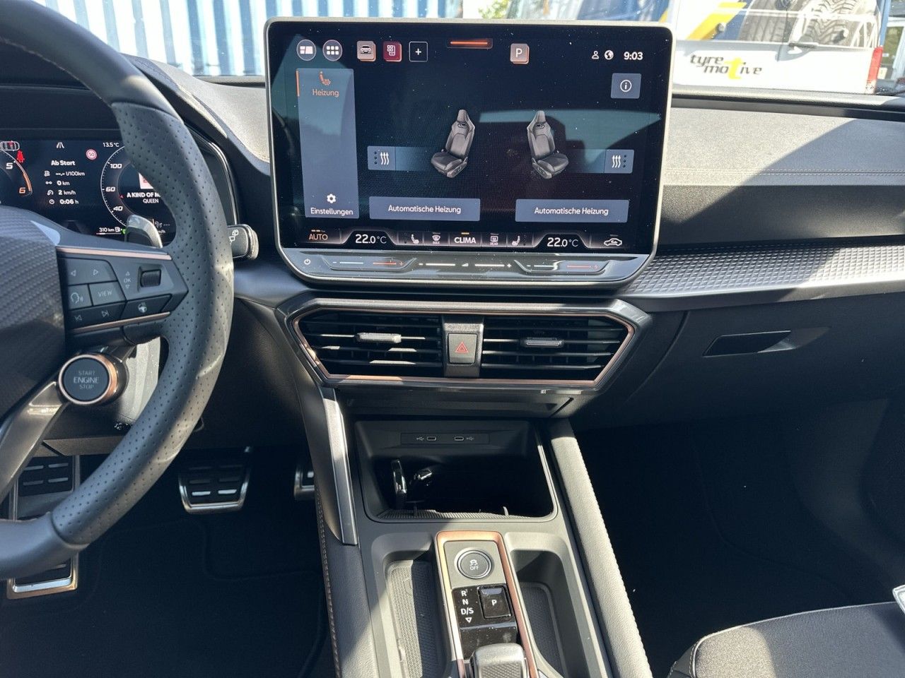 Fahrzeugabbildung CUPRA Leon 2.0 TDI 110 kW - mit KI generiert/bearbeitet