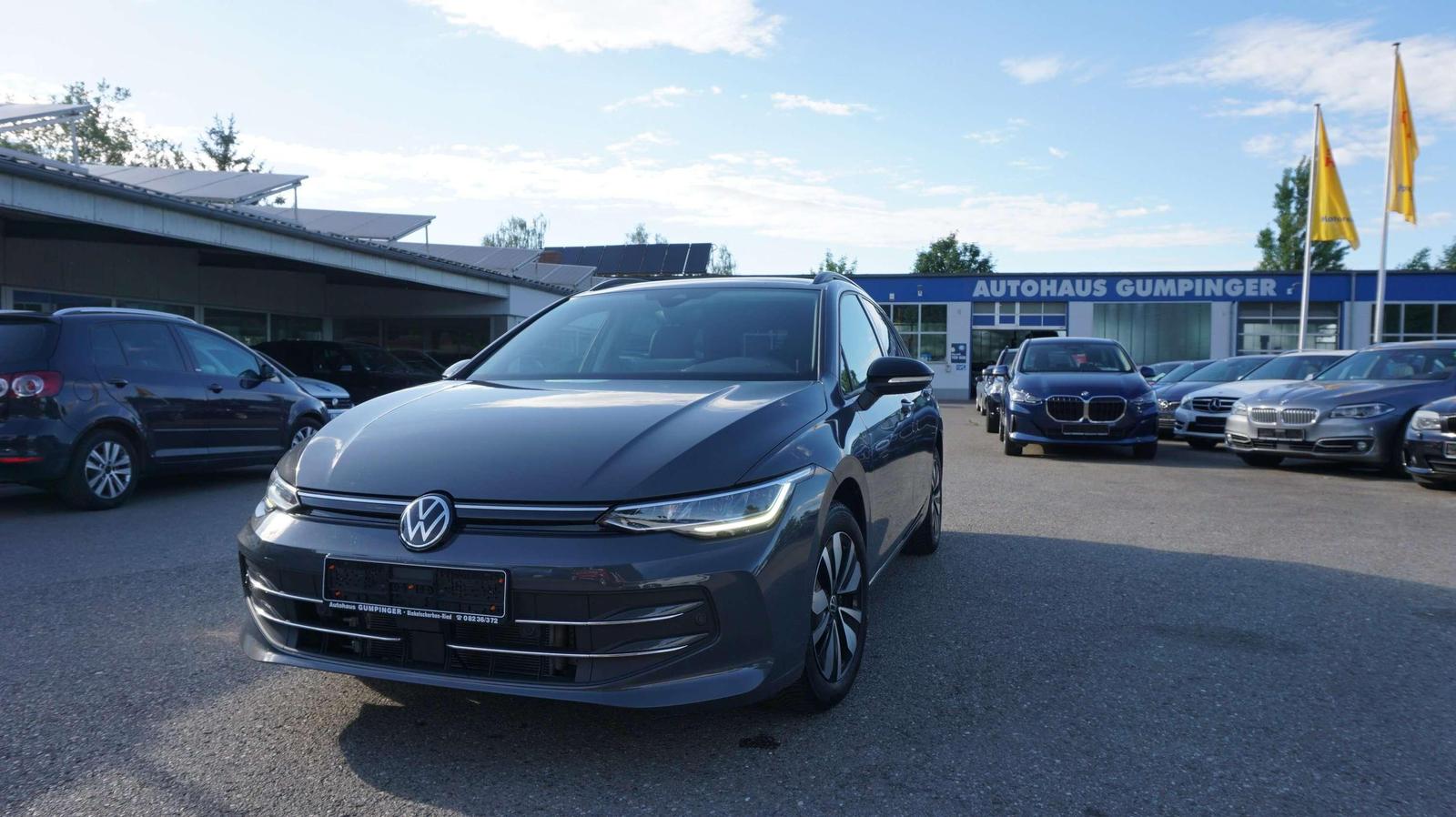 Volkswagen Golf Variant 1.5 eTSI OPF DSG Goal    Sitzheizun