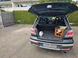Mitsubishi Das Auto hat neuer Getriebe und Kupplung. - gebrauchte Mitsubishi Outlander aus dem Jahr 2003