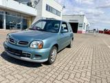 Nissan Micra 1.0 Fresh - Nissan Micra: Grün