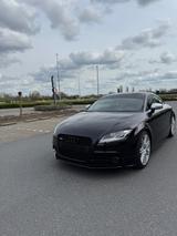 Audi TTS Coupe 2.0 TFSI S tronic quattro - - schwarze Audi TTS