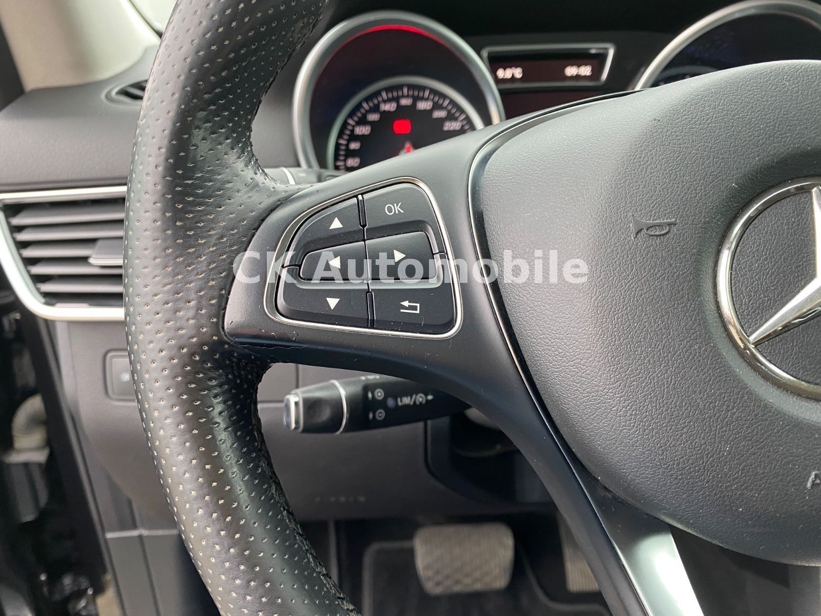 Fahrzeugabbildung Mercedes-Benz GLE 350d 4Matic/Navi/Rückfahrkamera/Tempomat