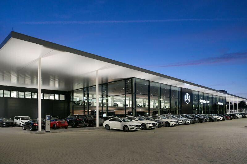 showroom-image-bottom