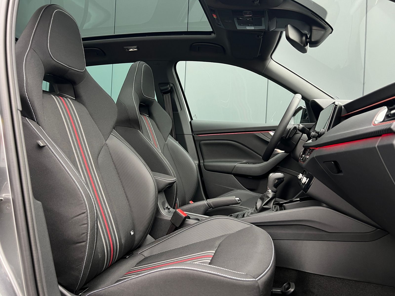 Fahrzeugabbildung SKODA Kamiq Monte Carlo 1.5 TSI DSG *Garantie, LED, AH