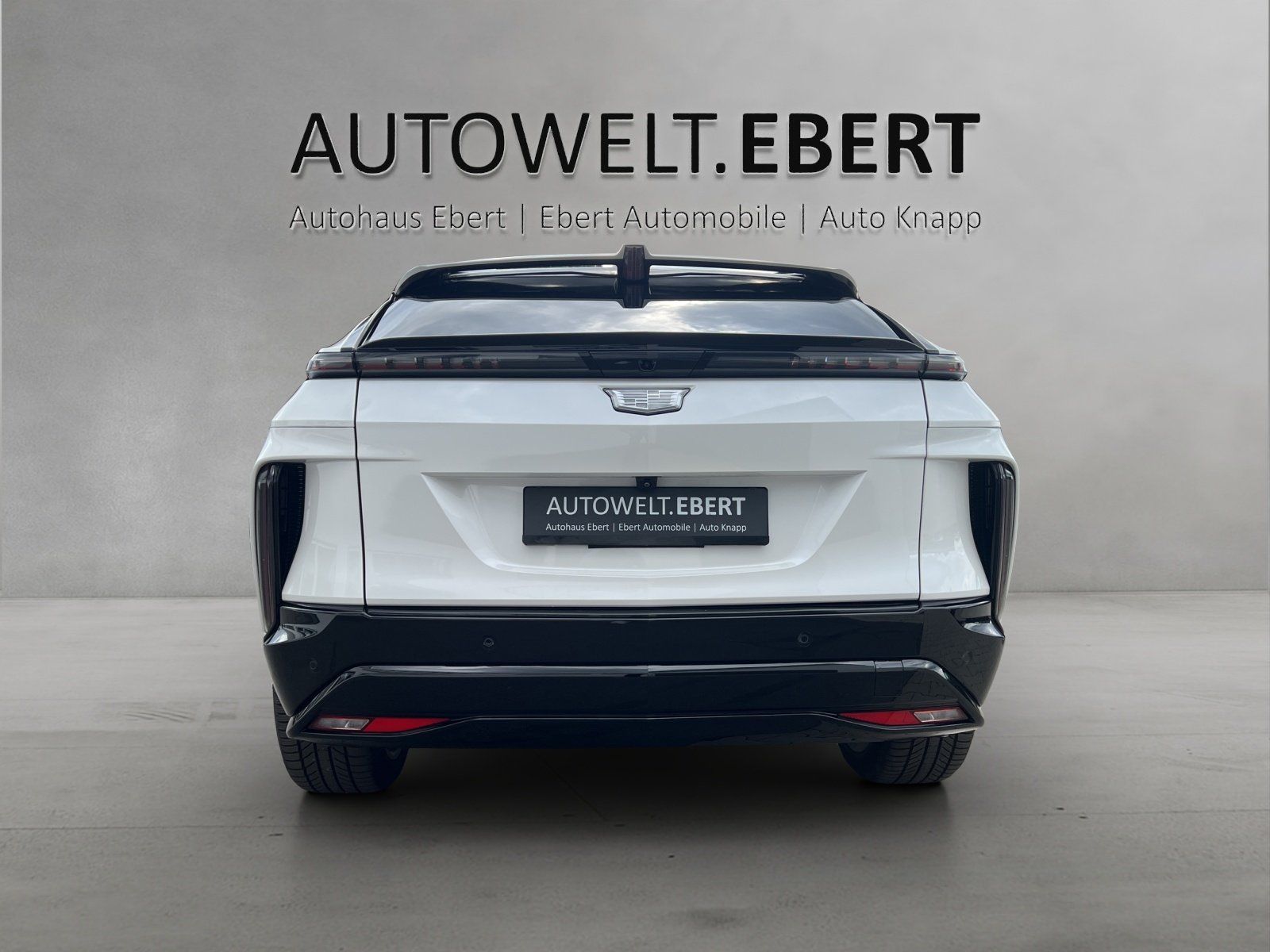 Fahrzeugabbildung Cadillac Lyriq AWD Sport/PANO-DACH/MASSAGE/AKG/ACC/360°KA