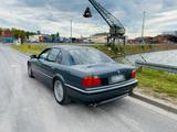 BMW E38 740i Automatik - BMW 740 aus 1998: 740i