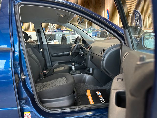 Skoda Fabia *KLIMA*AHK*TÜV: 327*Dachreling*
