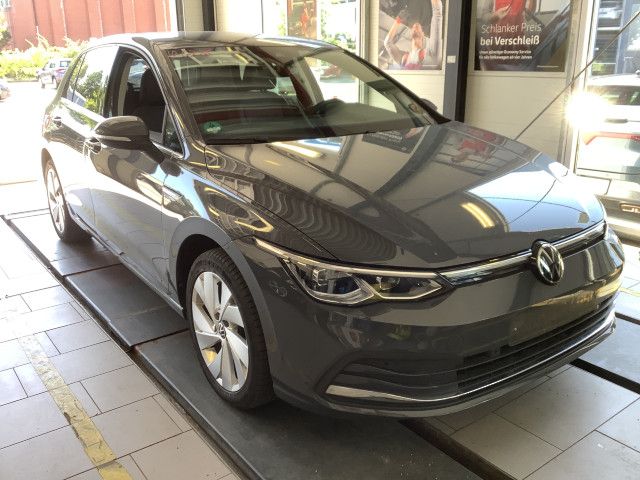 Volkswagen Golf VIII 1.5 eTSI Style DSG Navi CarPlay ACC foto 3