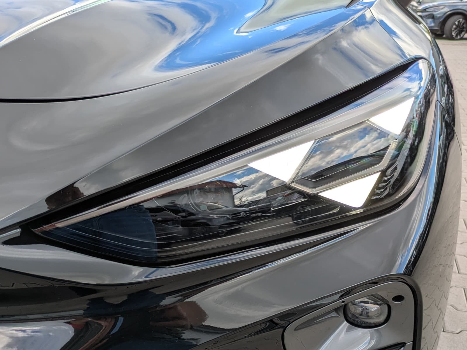 Fahrzeugabbildung CUPRA Terramar 2.0 TSI 4D VZ HUD*MATRIX*PANO*DCC*20"