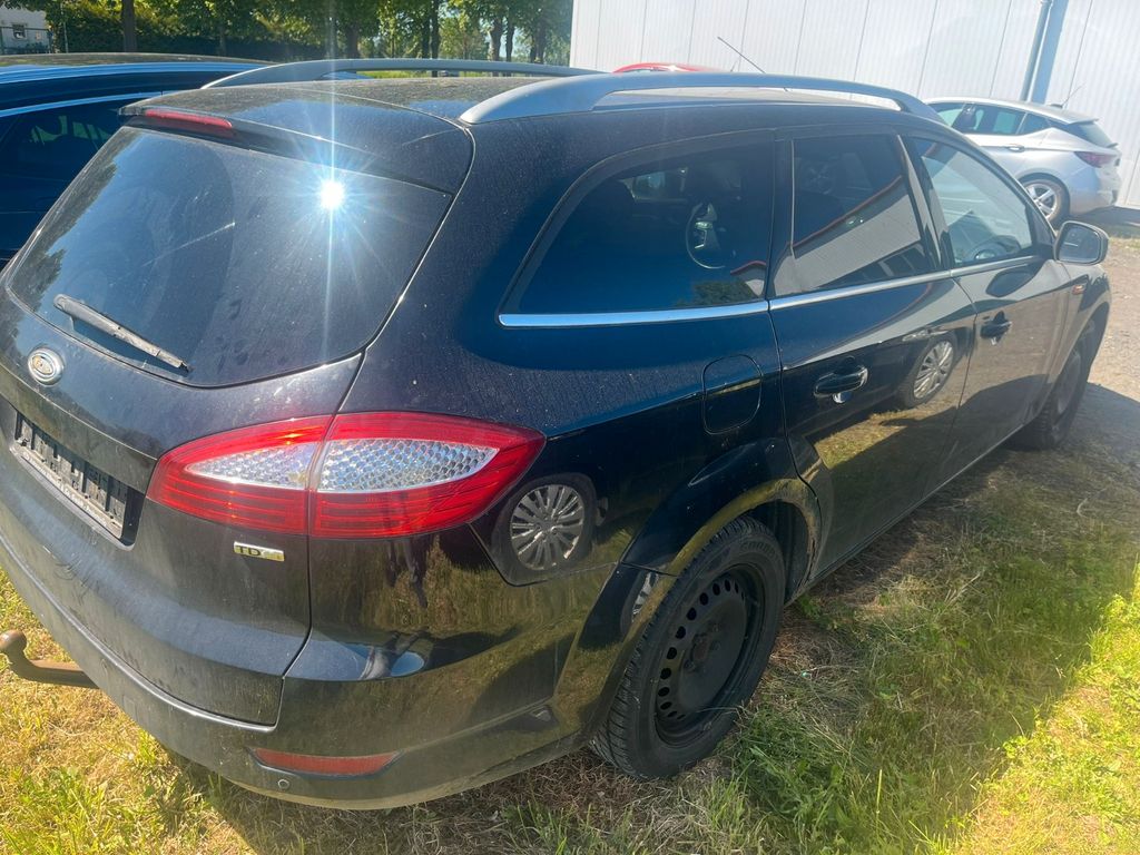 FORD Mondeo 2,0TDCi Titanium Navi - Bild 4