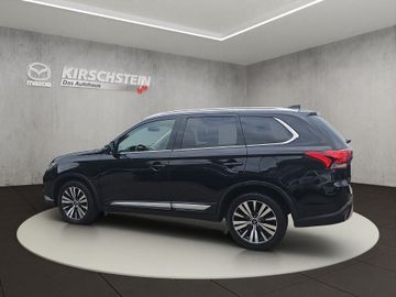 Mitsubishi Outlander - 2
