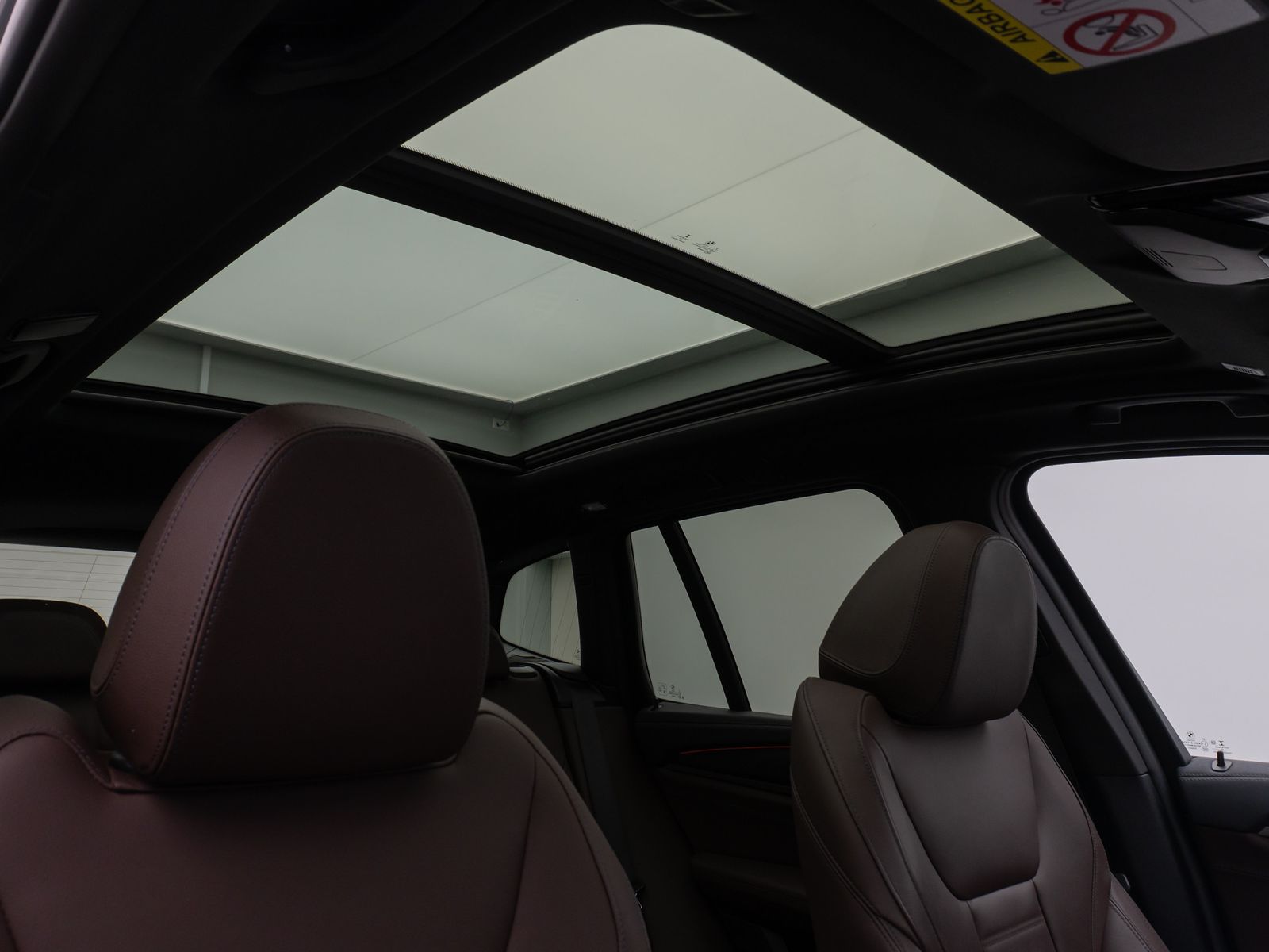 Fahrzeugabbildung BMW iX3 Impressive M Sport Panorama 360°HUD DAB H/K