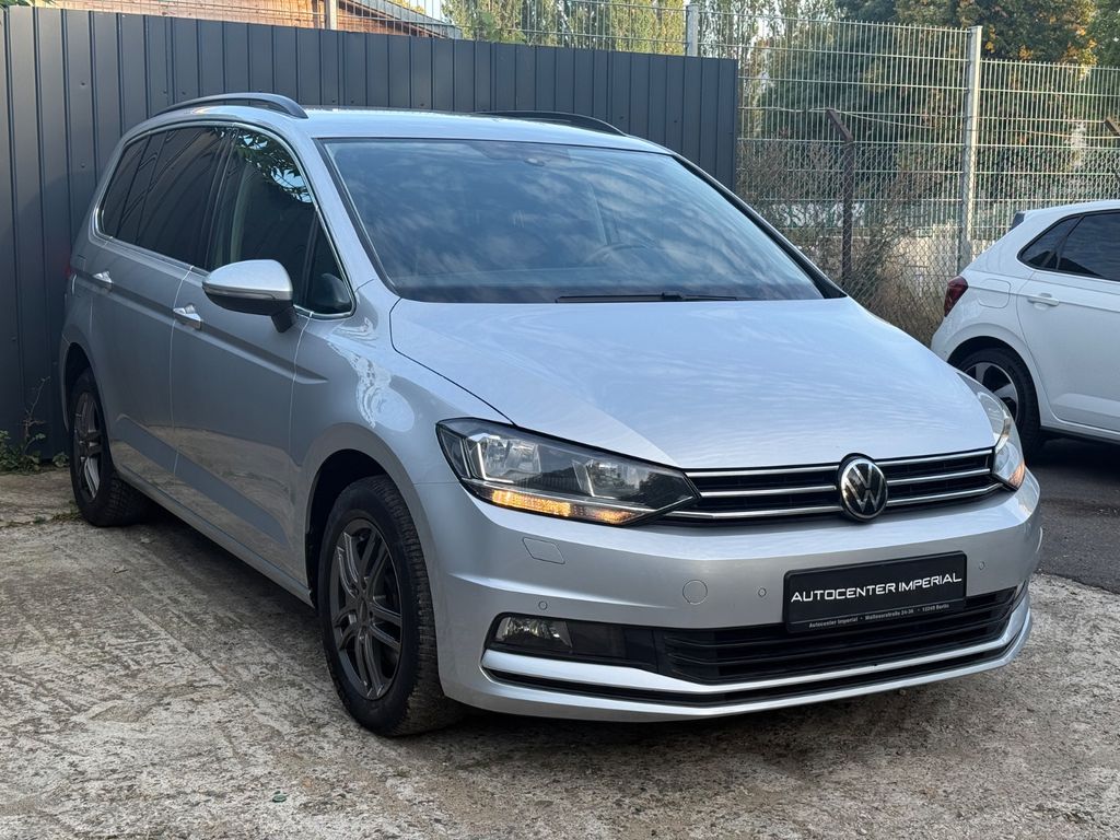 Image of Volkswagen Touran