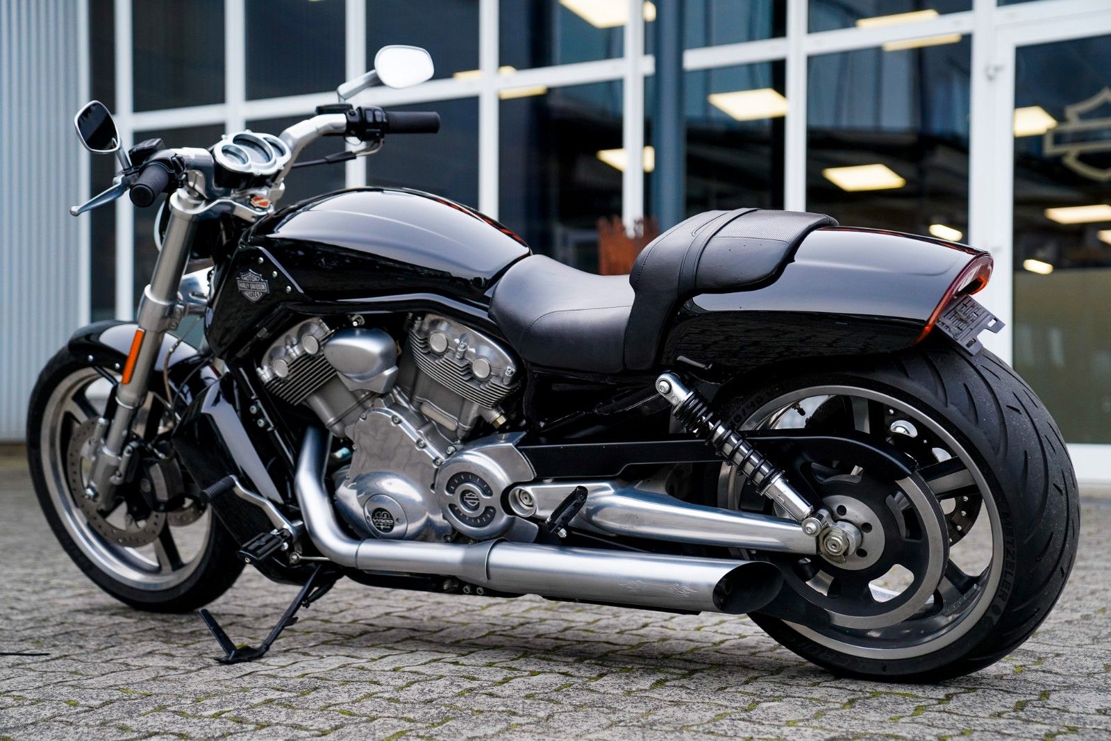 Fahrzeugabbildung Harley-Davidson VRSCF V-ROD MUSCLE - Remus -