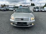 Toyota Avensis Kombi 2.0 D-4D Sol - Toyota Avensis aus 2005 mit Diesel-Antrieb