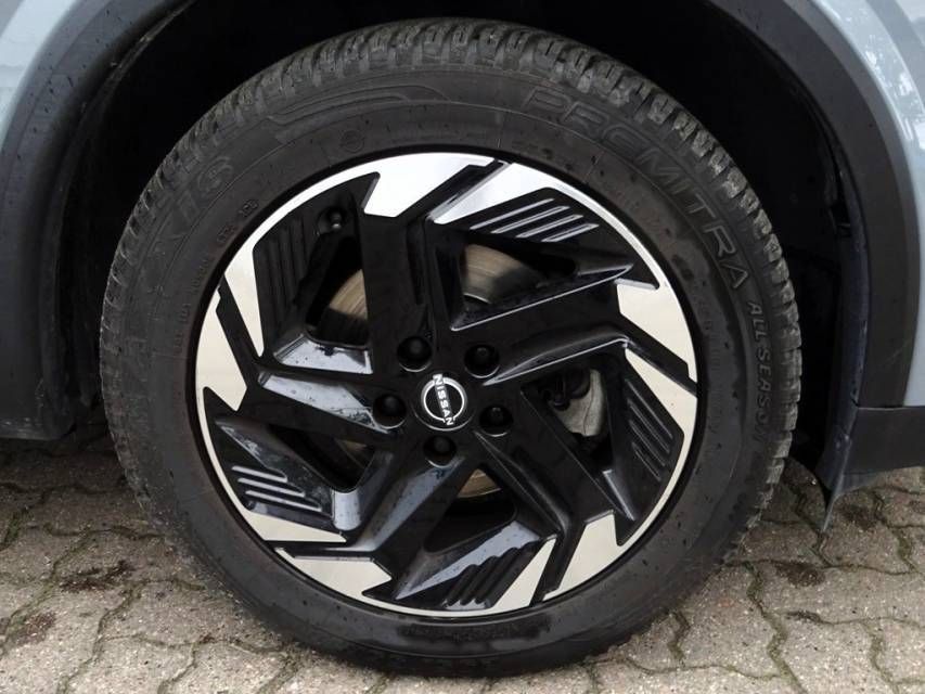 Fahrzeugabbildung Nissan QASHQAI abn.Anhängerkupplung/HeadUp/el.Heckklapp