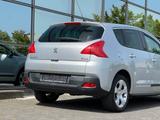 Peugeot 3008 Premium 2.0  AUT Klima PDC Navi AHK - Peugeot 3008: Premium