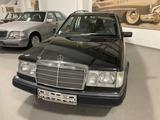 Mercedes-Benz E 300TE Sportline - gebrauchte Mercedes-Benz E 300 aus dem Jahr 1990