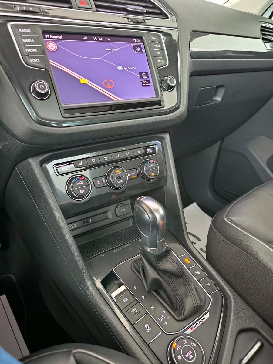 Volkswagen Tiguan Highline*4Motion*Standheizung*Panorama*
