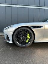 Aston Martin DBS Superleggera Coupe - Aston Martin DBS mit Benzin-Antrieb: Sportwagen