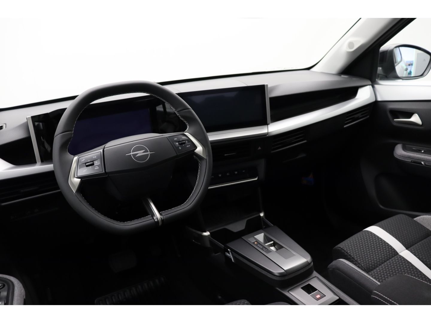 Fahrzeugabbildung Opel Frontera Electric GS 83 kW LED/ Allwetter/ Kamer