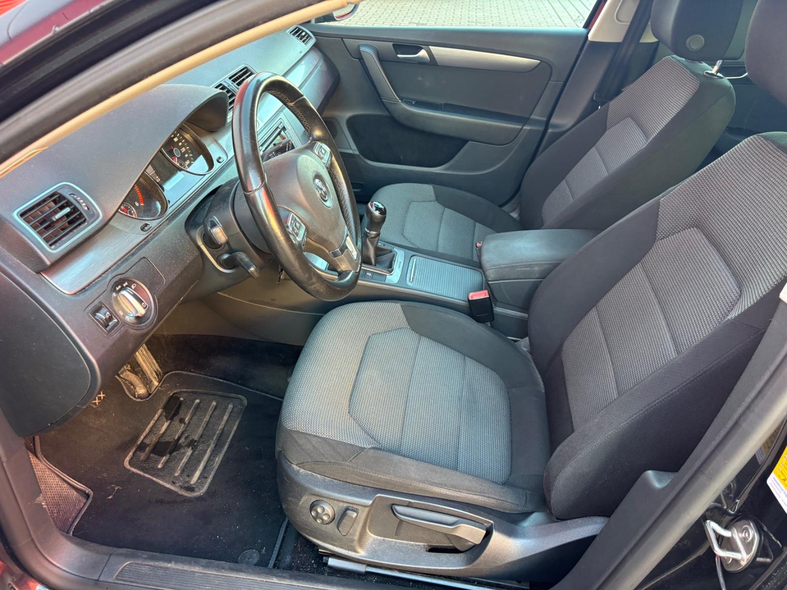 Volkswagen Passat 2014 — photo 9