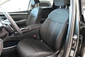 Fahrzeugabbildung Hyundai Tucson 1.6 T-GDI 48V Trend DCT 2WD Assist.Paket