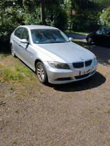 BMW 325  E90 - BMW 325 in Bonn