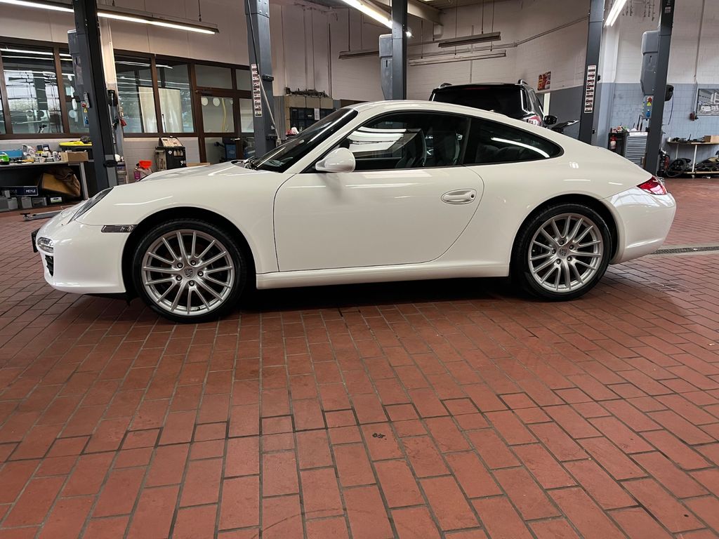 PORSCHE 997 2009