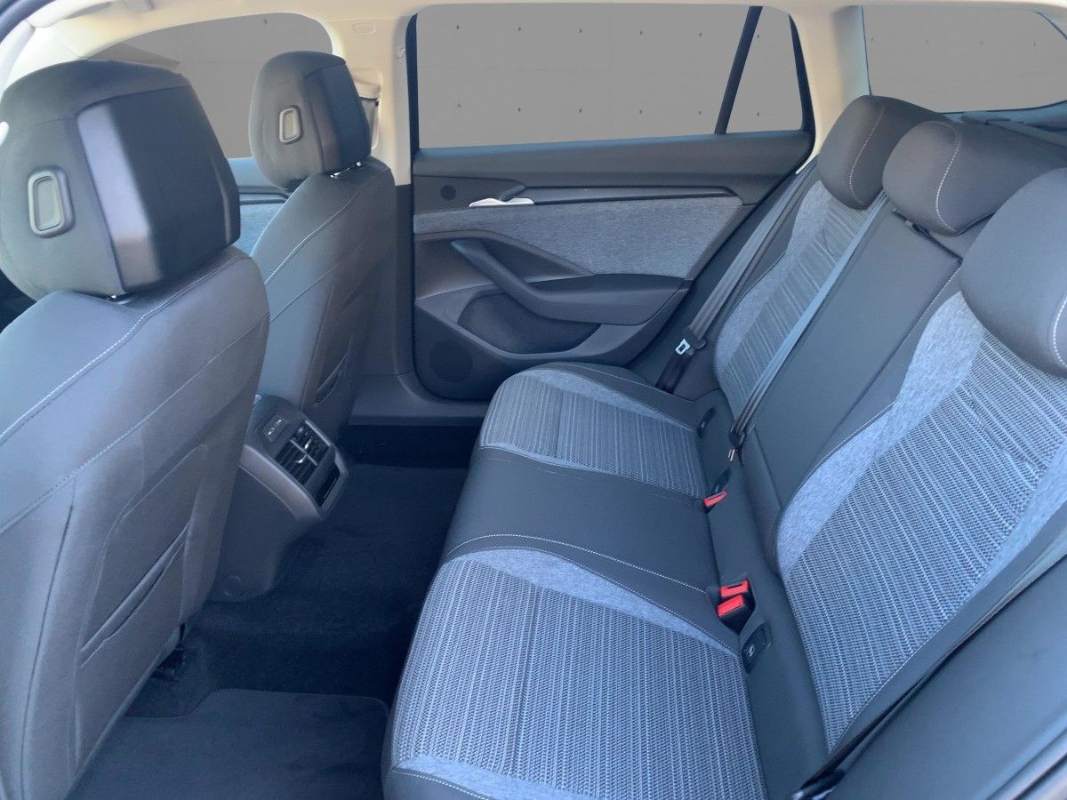 Skoda Superb - Bild 9