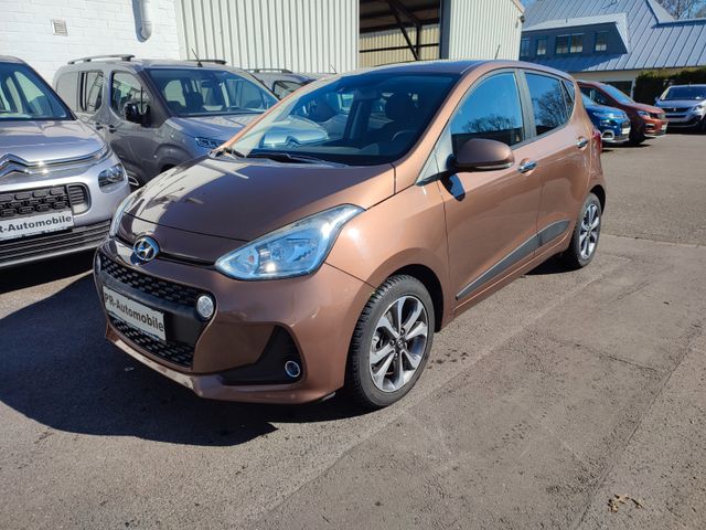 Hyundai i10 1.2 Automatik Klimaaut./Navi/PDC/Schiebedach