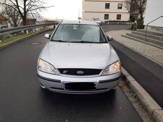 Ford Ich Verkaufe meinen Ford Mondeo 1.8  Schei...