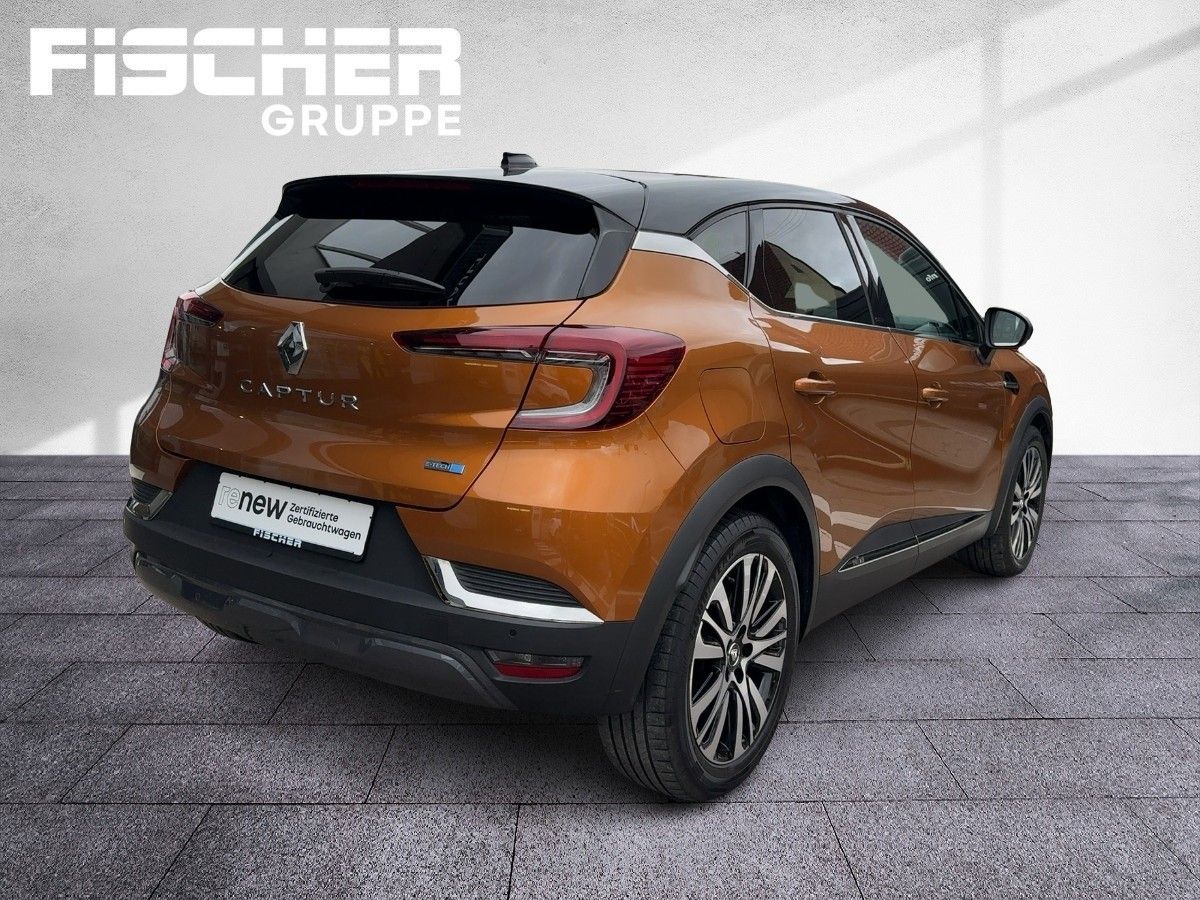 Fahrzeugabbildung Renault Captur INITIALE PARIS E-TECH Plug-in 160