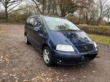 Volkswagen VW Sharan 7m 2.0 Benzin - gebrauchte VW Sharan aus dem Jahr 2008