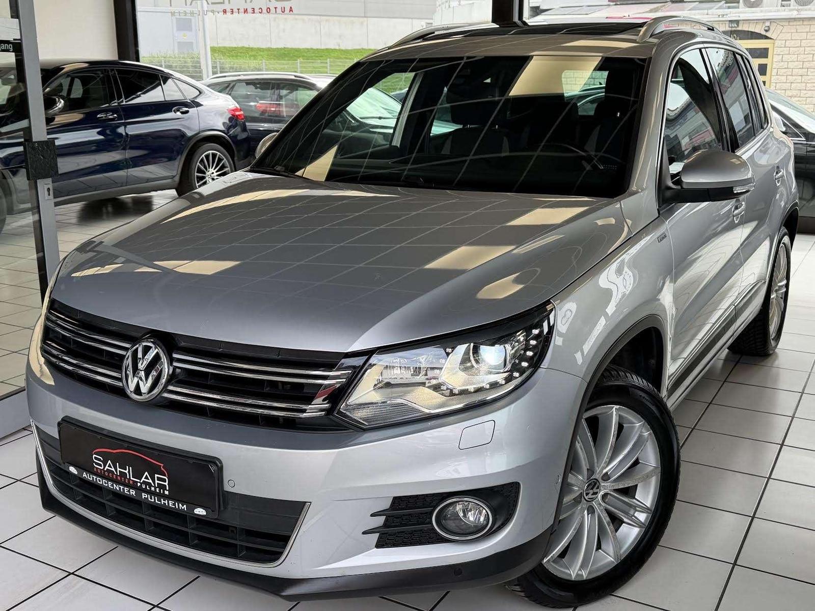 Volkswagen Tiguan Life 4Motion PANO AHK LED KAMERA PDC BI-X