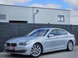 BMW 520 d Lim. Automatik NAV-PROF LEDER SHZ PDC 1.HD - BMW 520 aus 2011: 520d