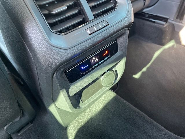 Tiguan 1.5 TSI DSG ACTIVE NAVI IQ-MATRIX Keyless