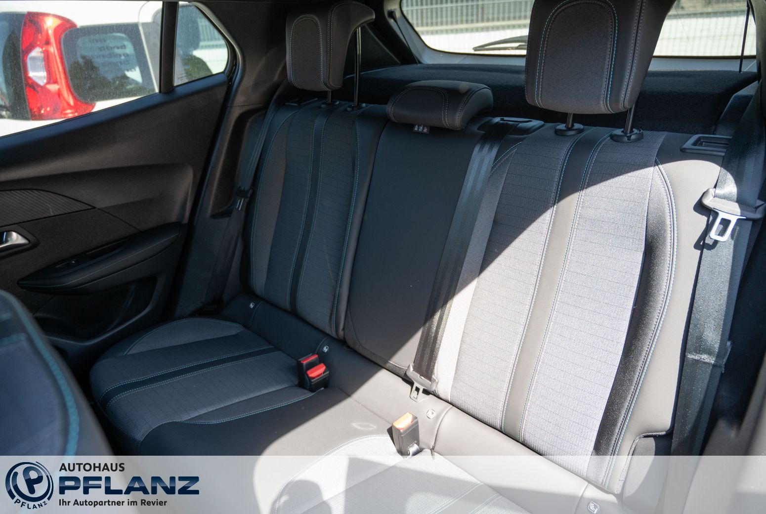 Peugeot 2008 - Bild 7